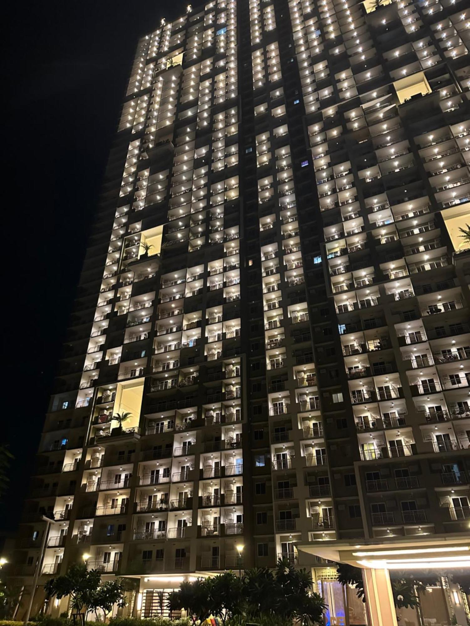 Celandine By Dmci Aparthotel Manila