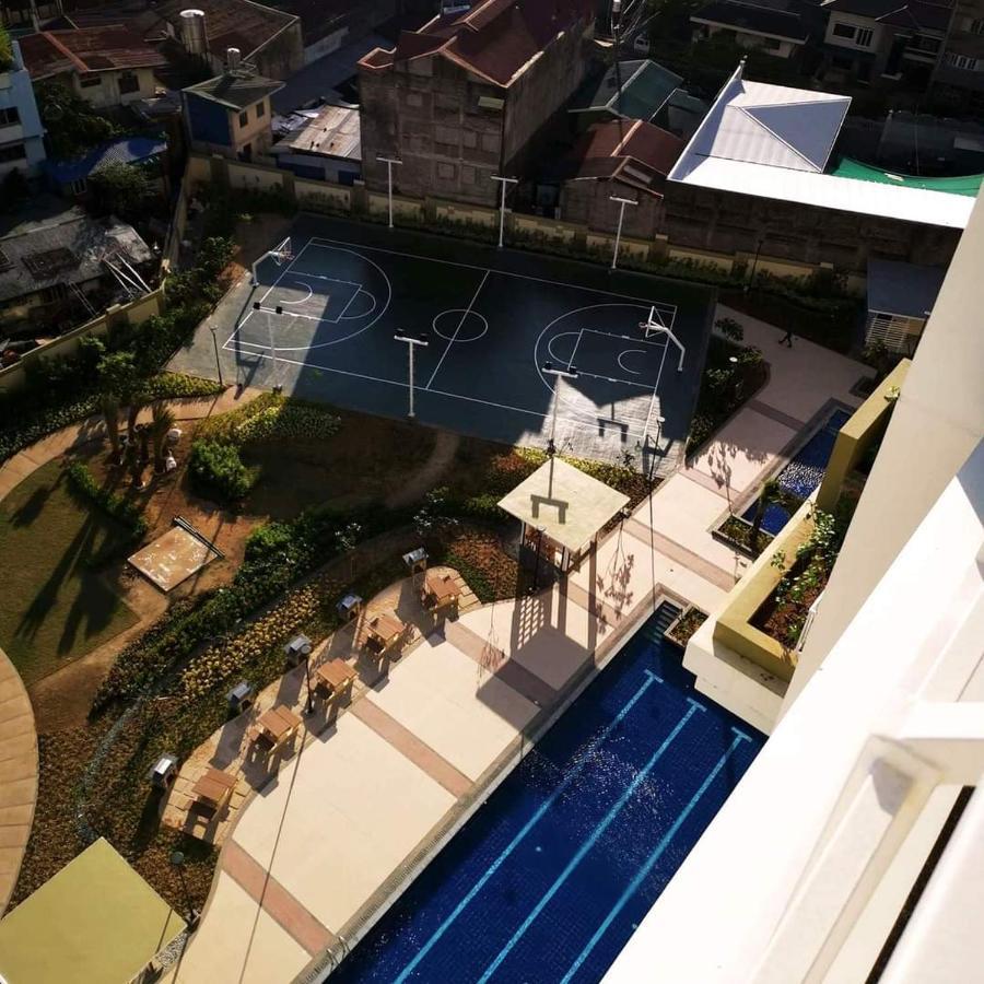 Celandine By Dmci Aparthotel Manila
