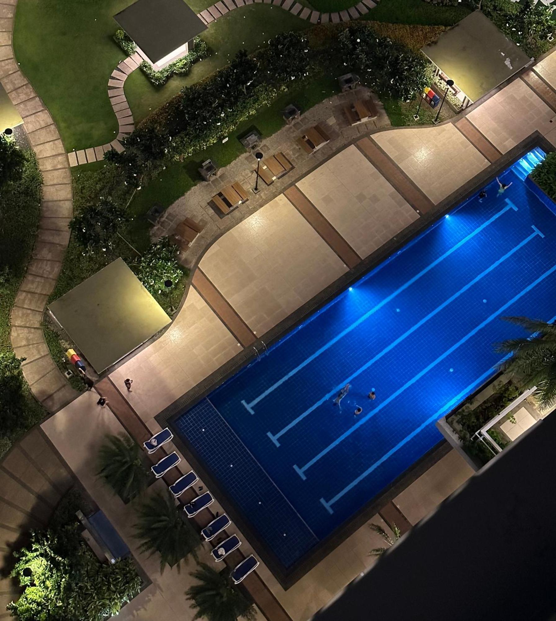 Aparthotel Celandine By Dmci Manila